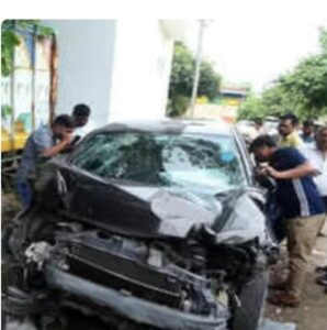 Ghaziabad traffic system and accidents बेकाबू रईसजादों की पार्टी गाजियाबाद पुलिस को चुनौती