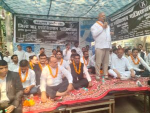 Ghaziabad advocates on strike गाजियाबाद कोर्ट में वकीलों की हड़ताल