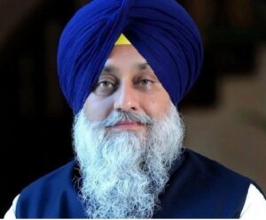 Sukhbir Singh Badal शिरोमणी अकाली दल प्रमुख सुखबीर सिंह बादल पर हमला, बाल बाल बचे